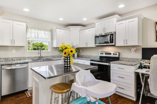 100 Allen St, Alexandria, TN, 37012-2001 | Card Image