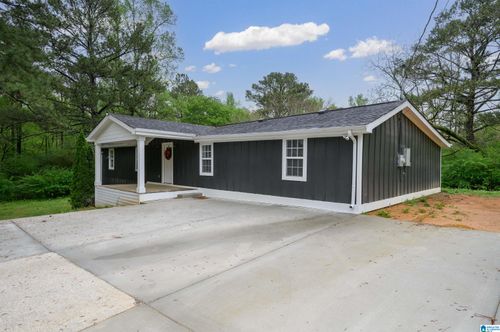 6101 Johns Rd, HUEYTOWN, AL, 35023-7312 | Card Image