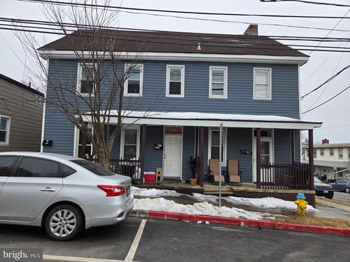 42 W Potomac St, WILLIAMSPORT, MD, 21795-1037 | Card Image