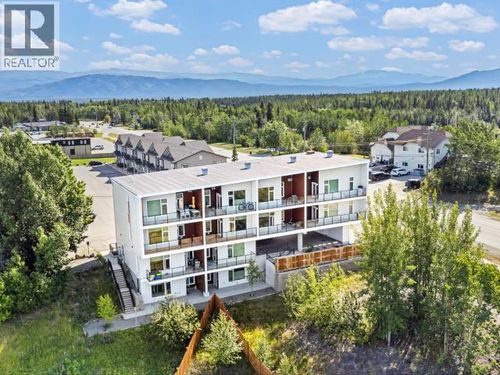 302-20 Wann Rd, Whitehorse, YT, Y1A5K9 | Card Image
