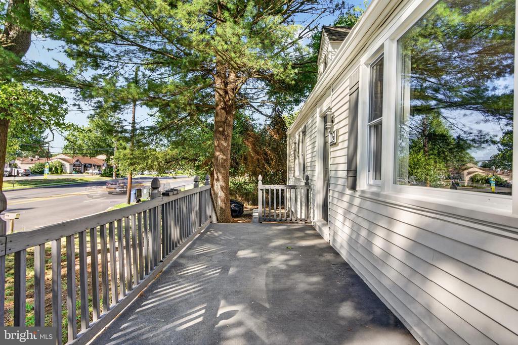 Residential in VOORHEES 4