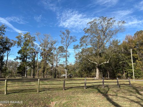 1064 Mcveigh Rd, Arnaudville, LA, 70512-3108 | Card Image