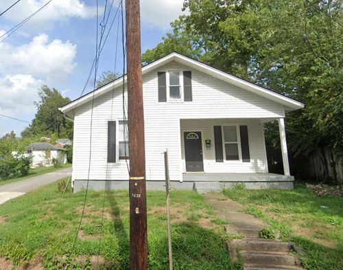 432 Chestnut St, Danville, KY, 40422-1514 | Card Image
