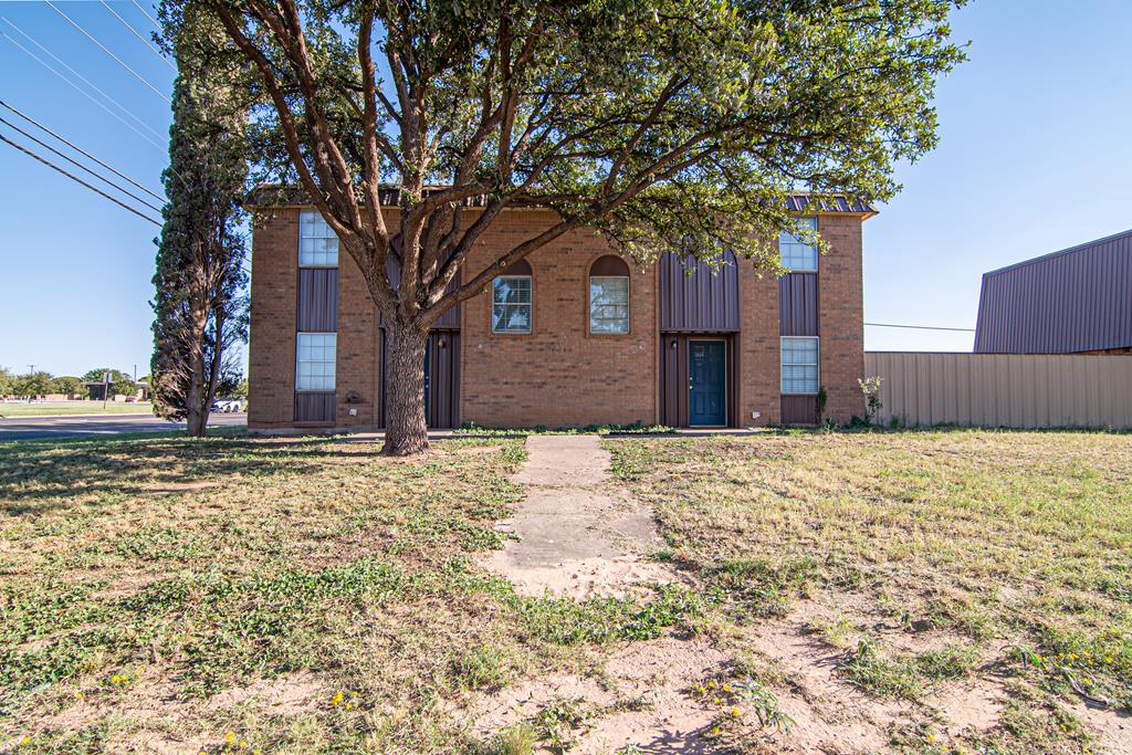 Siesta Ln, Midland, TX 79705