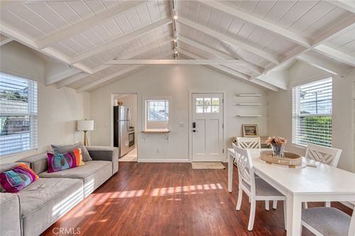 b-368 Oak St, Laguna Beach, CA, 92651-2915 | Card Image