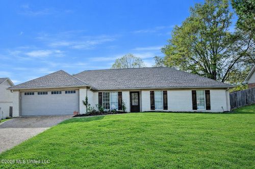 606 Honeysuckle Dr, Madison, MS, 39110-9563 | Card Image