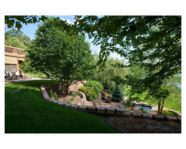 Lawn | Image 130