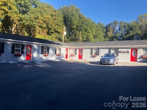 1039 Cleveland Ave, Gastonia, NC, 28052-1680 | Card Image