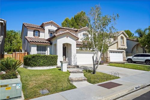 28445 Silverking Trl, Santa Clarita, CA, 91390-5246 | Card Image