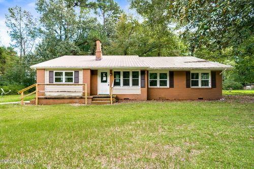 166 N Nc 11 And 903 Hwy, Kenansville, NC, 28349-8706 | Card Image