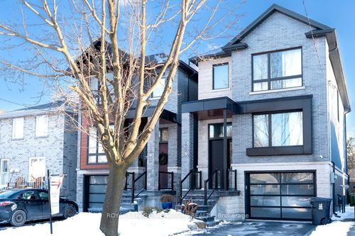 119B Hillside Ave, Etobicoke, ON, M8V1T3 | Card Image