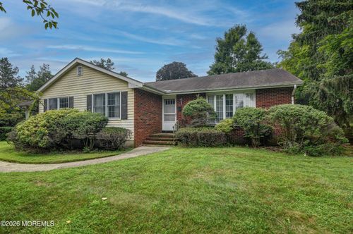 19 Crown Road, Ewing, NJ, 08638 | Card Image