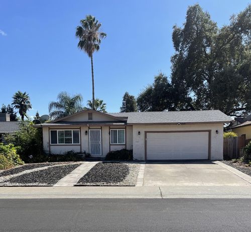 8712 Elk Way, Elk Grove, CA, 95624 | Card Image
