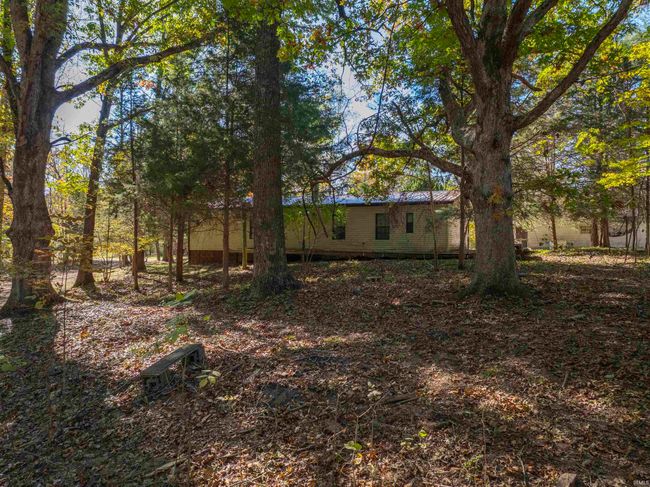 9011 Old Bend Rd, House other with 3 bedrooms, 2 bathrooms and null parking in Heltonville IN | Image 18