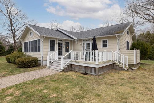 808 Central Rd, Rye Beach, NH, 03871-9027 | Card Image