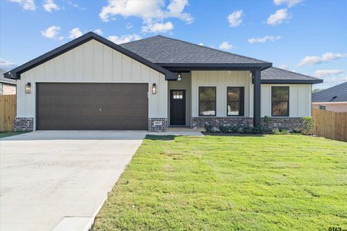 16517 Crossing Cir, Lindale, TX, 75771-1530 | Card Image