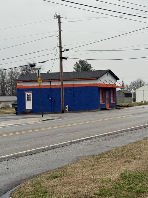 710 Sparta St, Mc Minnville, TN, 37110-2630 | Card Image