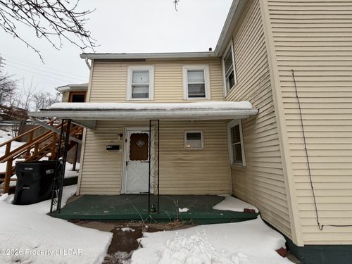 451 Moss St, Plymouth, PA, 18651-3122 | Card Image
