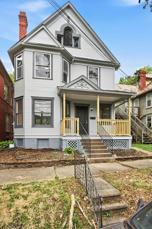 213 E Montgomery Street, Marietta, OH, 45750 | Card Image