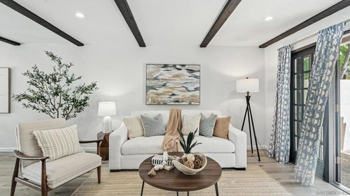 4-8680 Villa La Jolla Dr, La Jolla, CA, 92037 | Card Image