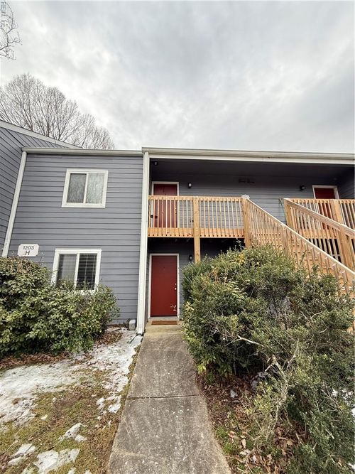 1203 Jamestown Rd, Williamsburg, VA, 23185-3358 | Card Image