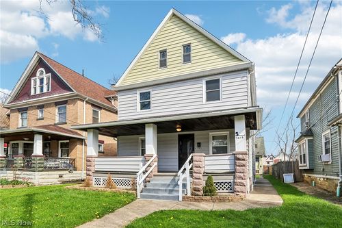 3612 Daisy Ave, Cleveland, OH, 44109-2262 | Card Image