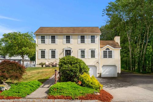 19 Harmony Ln, Hooksett, NH, 03106-2171 | Card Image