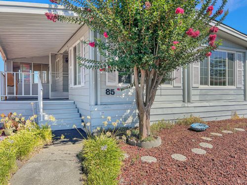 85 Estrella Dr, Santa Rosa, CA, 95403-2683 | Card Image