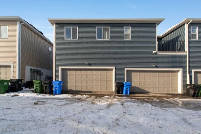 166 Cityside Grove Ne, Home with 3 bedrooms, 2 bathrooms and 4 parking in Calgary AB | Image 6