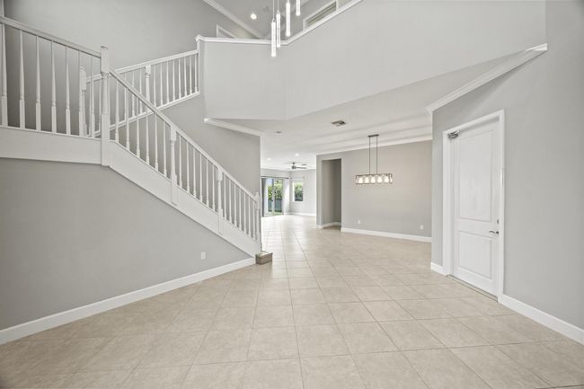 16007 Whippoorwill Cir, House other with 5 bedrooms, 4 bathrooms and null parking in Westlake FL | Image 11