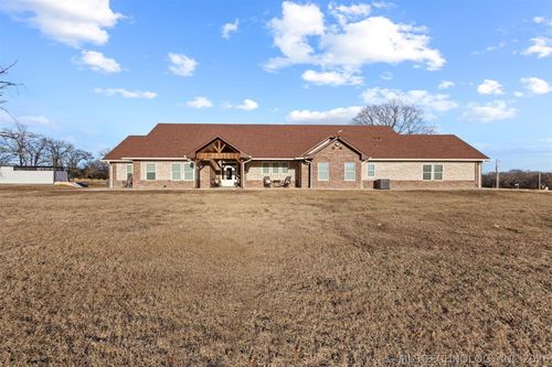 3597 S Half Bank Rd, Atoka, OK, 74525-3665 | Card Image