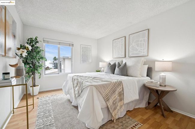 APT-320 - 960 Shorepoint Ct, Condo with 2 bedrooms, 2 bathrooms and 2 parking in Alameda CA | Image 36