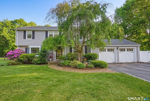 21 Zygmont Ln, Greenwich, CT, 06831-2706 | Card Image