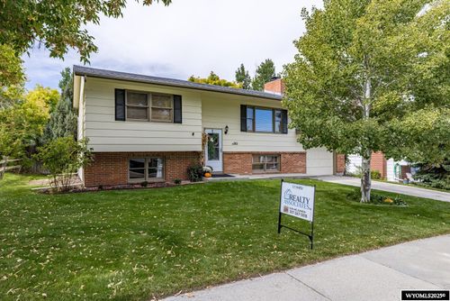 980 Sussex, Casper, WY, 82609-2447 | Card Image