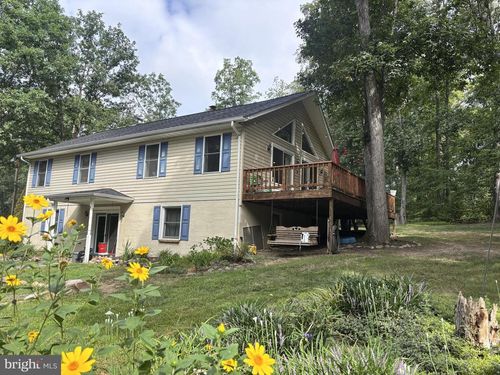 4531 Back Mountain Rd, WINCHESTER, VA, 22602-3432 | Card Image