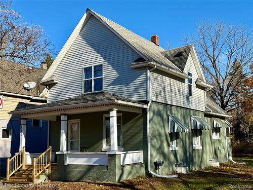 621 Pierson St, Flint, MI, 48503-1953 | Card Image