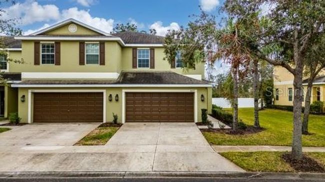 8609 Fiddleleaf Ct, Townhouse with 3 bedrooms, 3 bathrooms and null parking in TAMPA FL | Image 4
