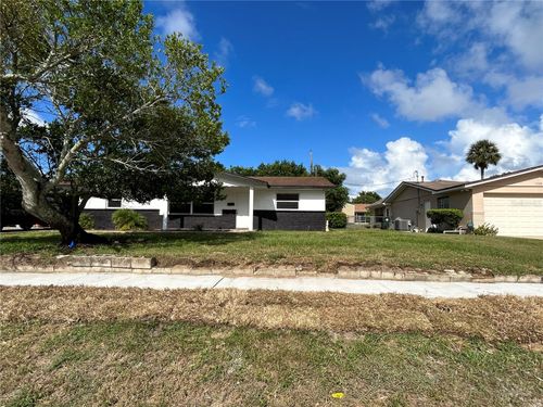 1315 Laurel Dr, DAYTONA BEACH, FL, 32117-3811 | Card Image