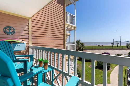 6206-6300 Seawall Blvd, Galveston, TX, 77551-2219 | Card Image