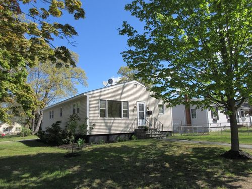 6 Bristol St, Lowell, MA, 01852 | Card Image