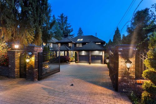 732 Rochester Ave, Coquitlam, BC, V3K2V8 | Card Image