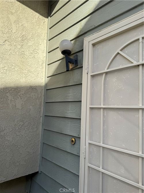 f-16331 Cornuta, Bellflower, CA, 90706 | Card Image