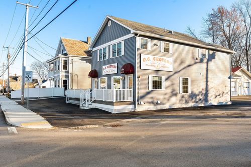 381 Summer St, Fitchburg, MA, 01420-5953 | Card Image