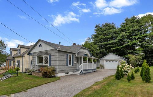 28 Boston Ave, Lewiston, ME, 04240-5615 | Card Image