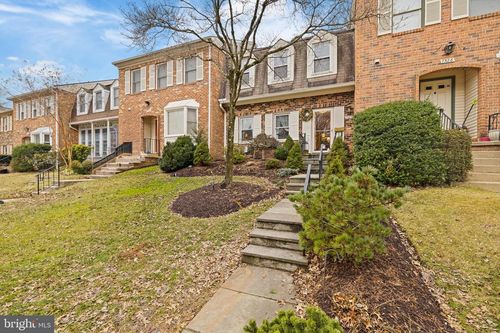 7526 Coddle Harbor Ln, ROCKVILLE, MD, 20854-3249 | Card Image
