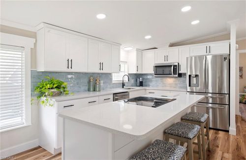 112 Poinsettia Dr, FORT MYERS, FL, 33905-4349 | Card Image