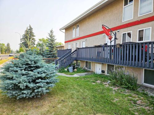 14-3726 Centre St N, Calgary, AB, T2E2Y3 | Card Image