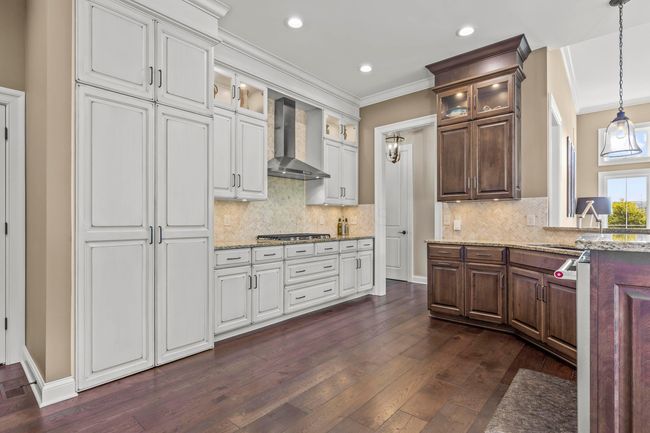 1379 Red Bud Ct, Condo with 3 bedrooms, 4 bathrooms and null parking in Powell OH | Image 22