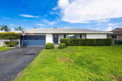 9411 Nw 74th Place, Tamarac, FL, 33321 | Card Image