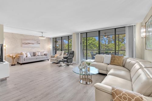 c330-2804 N 46th Avenue, Hollywood, FL, 33021 | Card Image